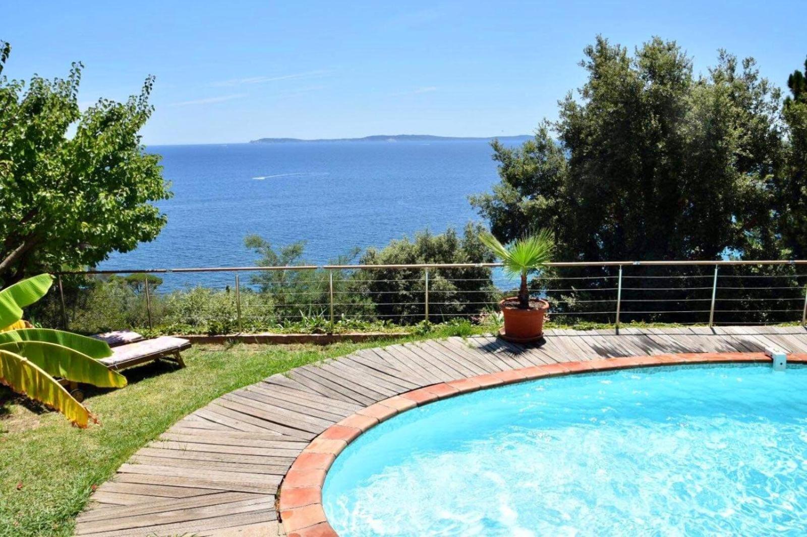 Villa Les Alizes Rayol-Canadel-sur-Mer Bagian luar foto